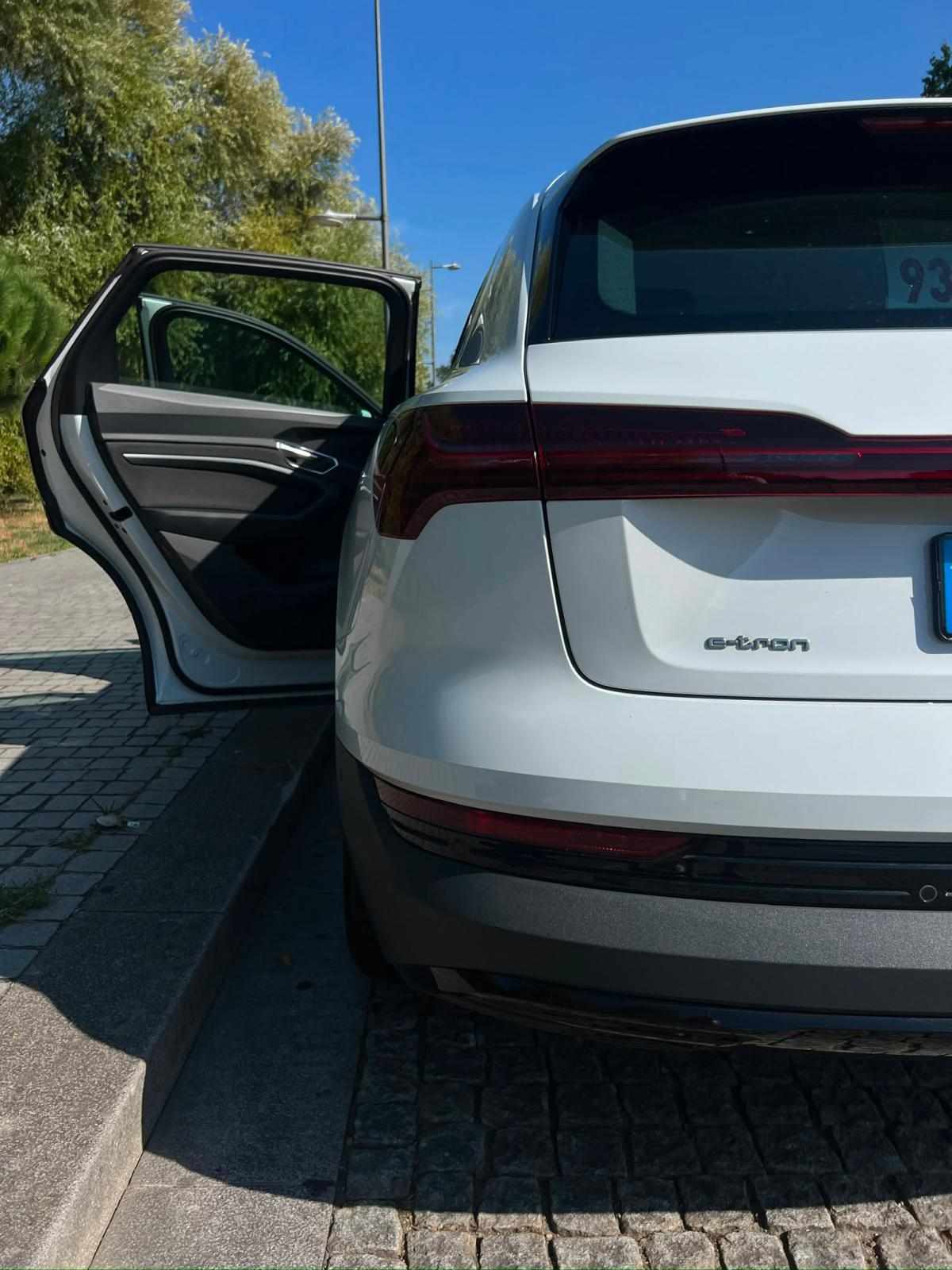audi-e-tron-50-quattro-2020-eletrico