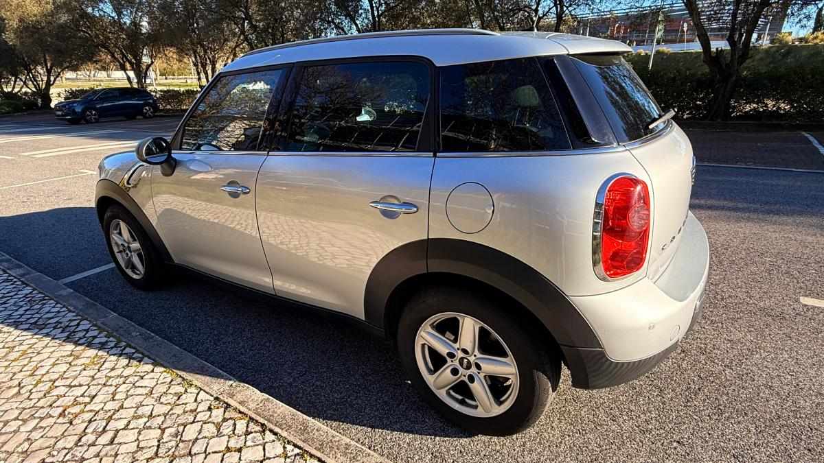 mini-countryman-d-2-0-2013-diesel-1598cc
