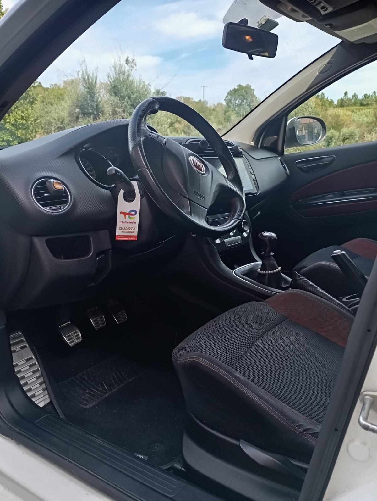 fiat-bravo-1-6-multijet-2010-diesel-1598cc
