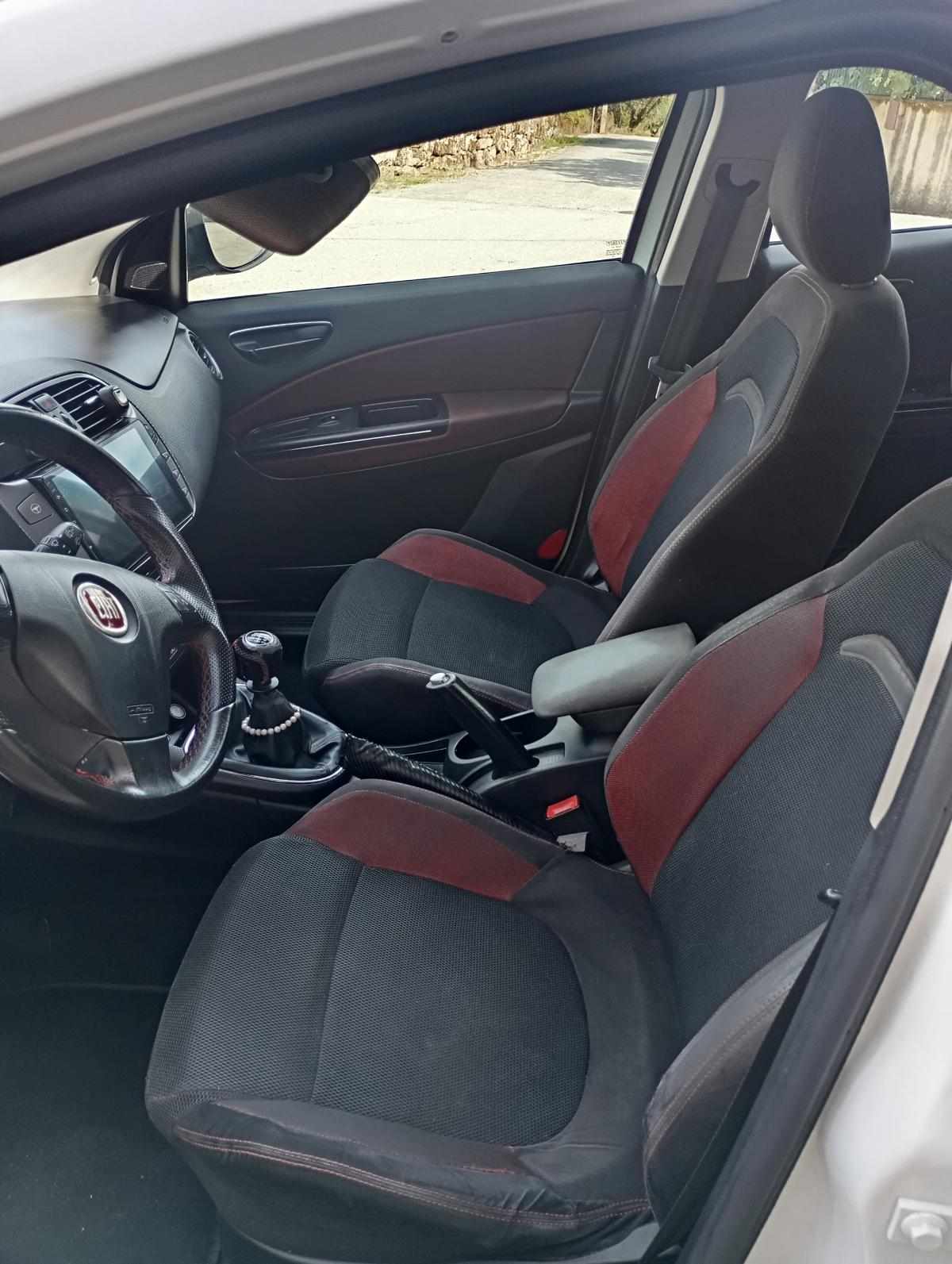 fiat-bravo-1-6-multijet-2010-diesel-1598cc
