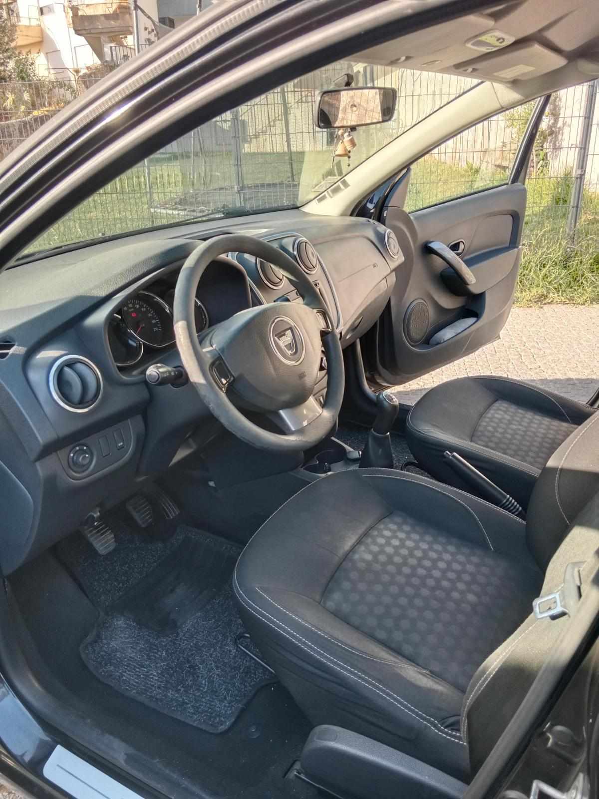 dacia-logan-0-9-tce-2016-gasolina-898cc