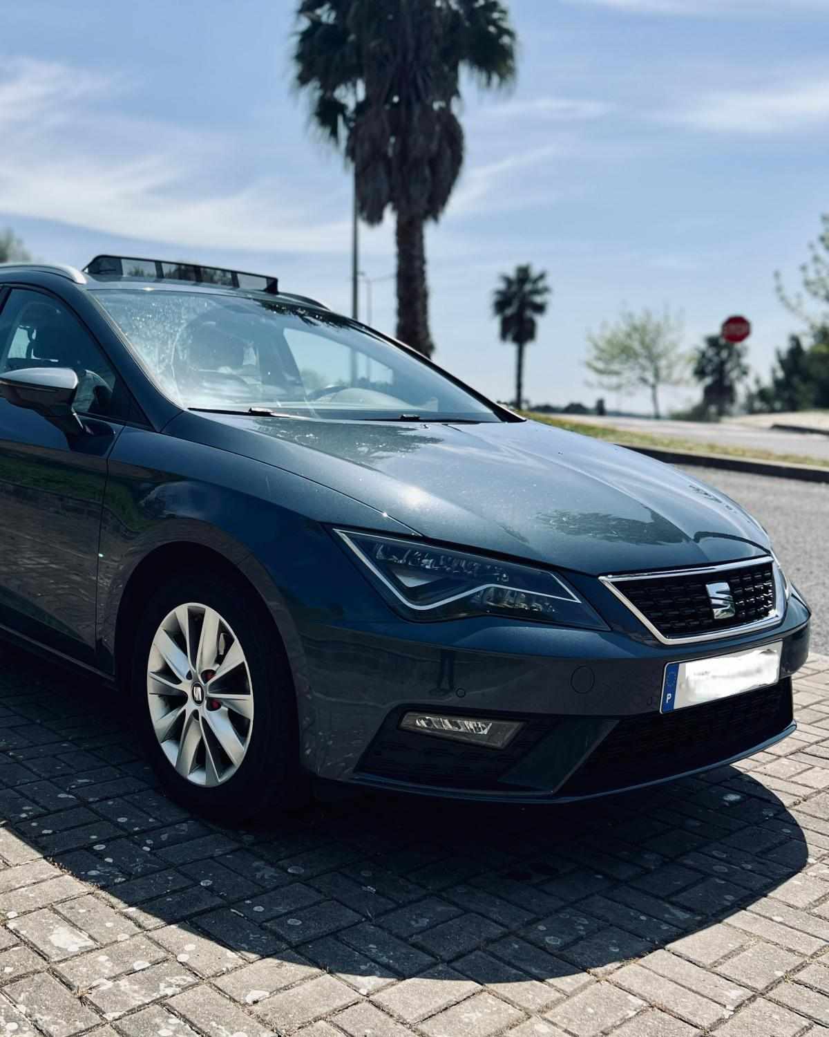 seat-leon-1-6-tdi-2018-diesel-1598cc