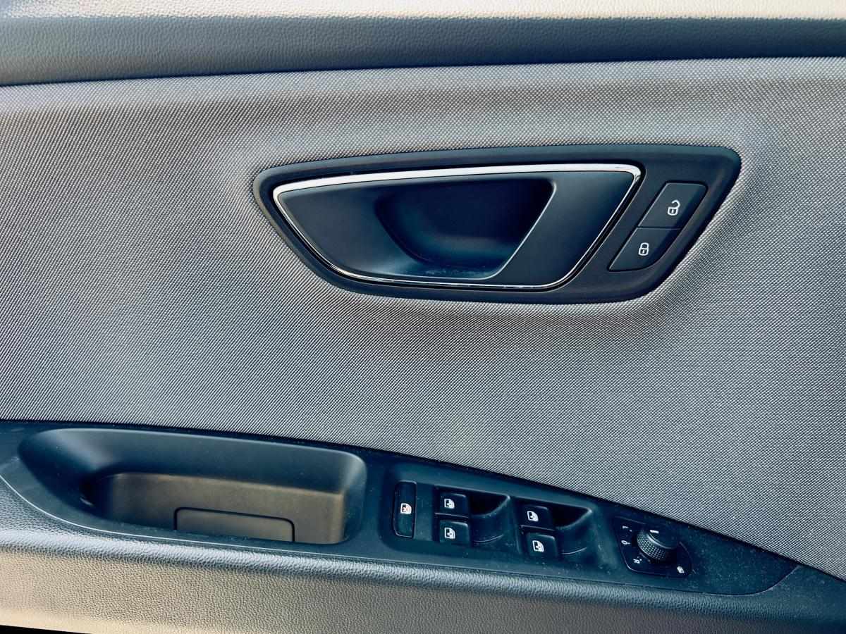 seat-leon-1-6-tdi-2018-diesel-1598cc