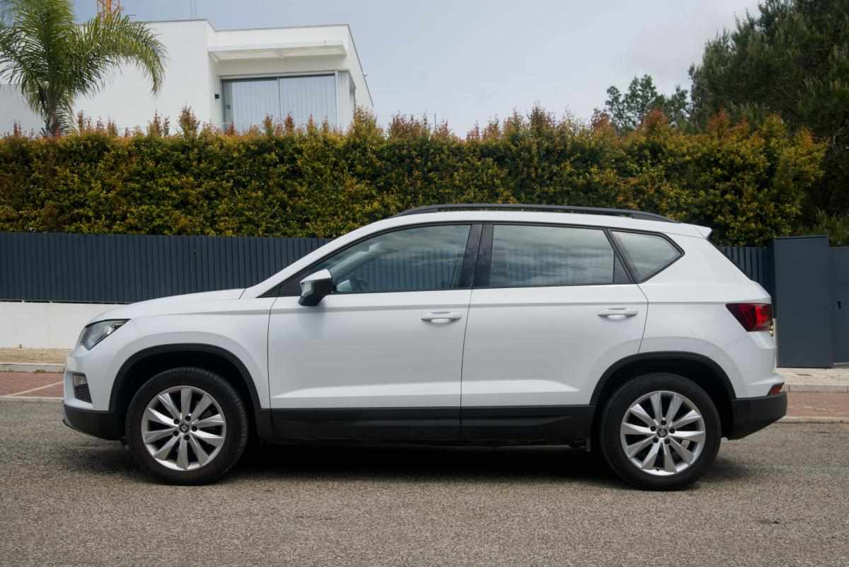 seat-ateca-1-6-tdi-ecomotive-2017-diesel-1598cc