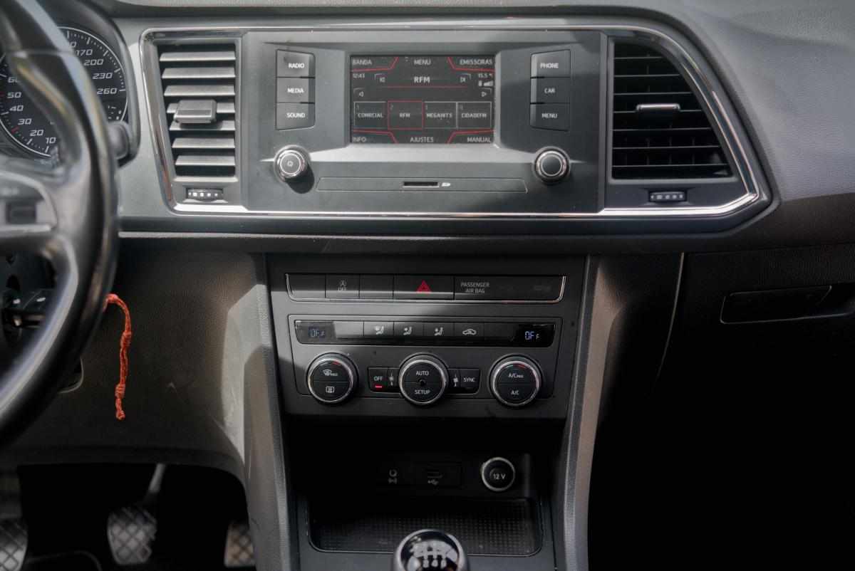 seat-ateca-1-6-tdi-ecomotive-2017-diesel-1598cc