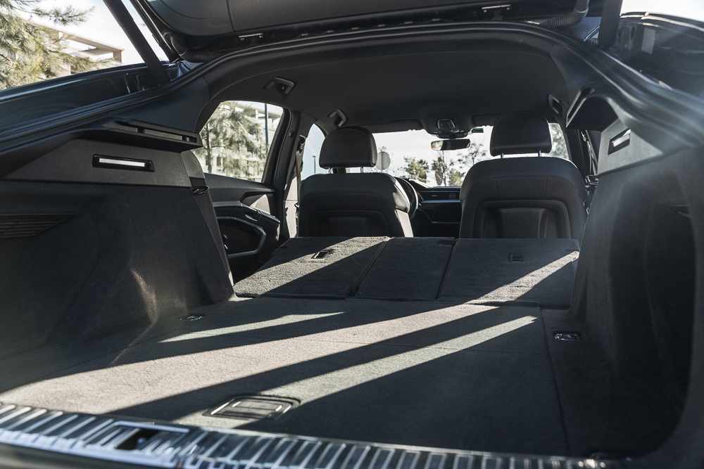 audi-e-tron-55-quattro-2020-eletrico