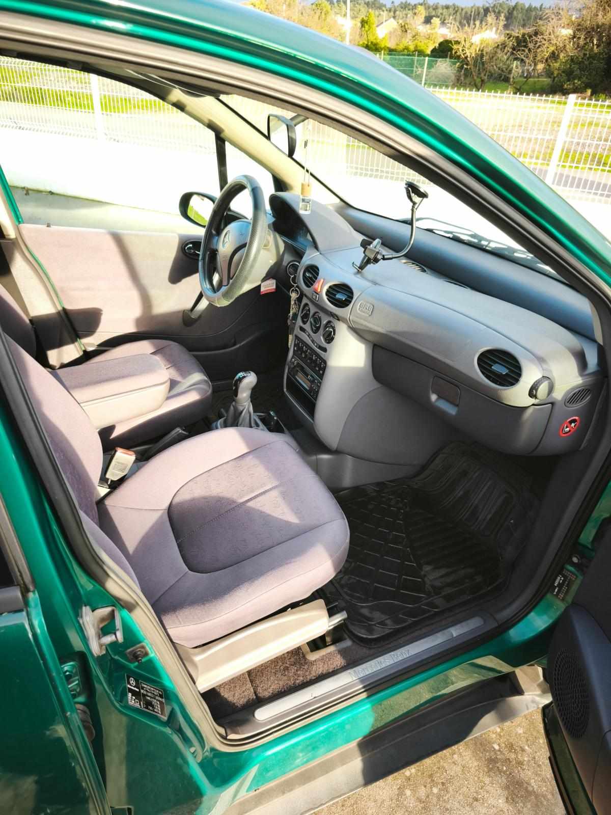 mercedes-benz-classe-a-a-140-2000-gasolina-1397cc