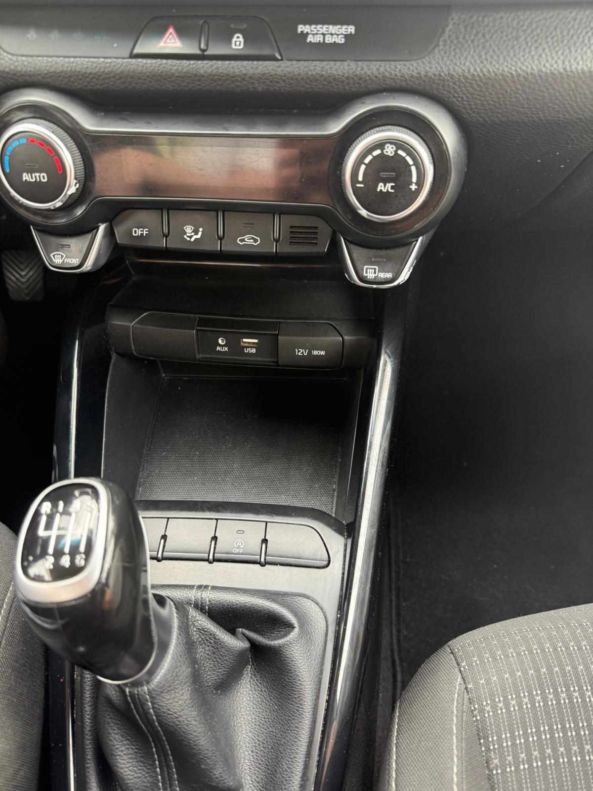 kia-stonic-1-0-t-gdi-2018-gasolina-998cc