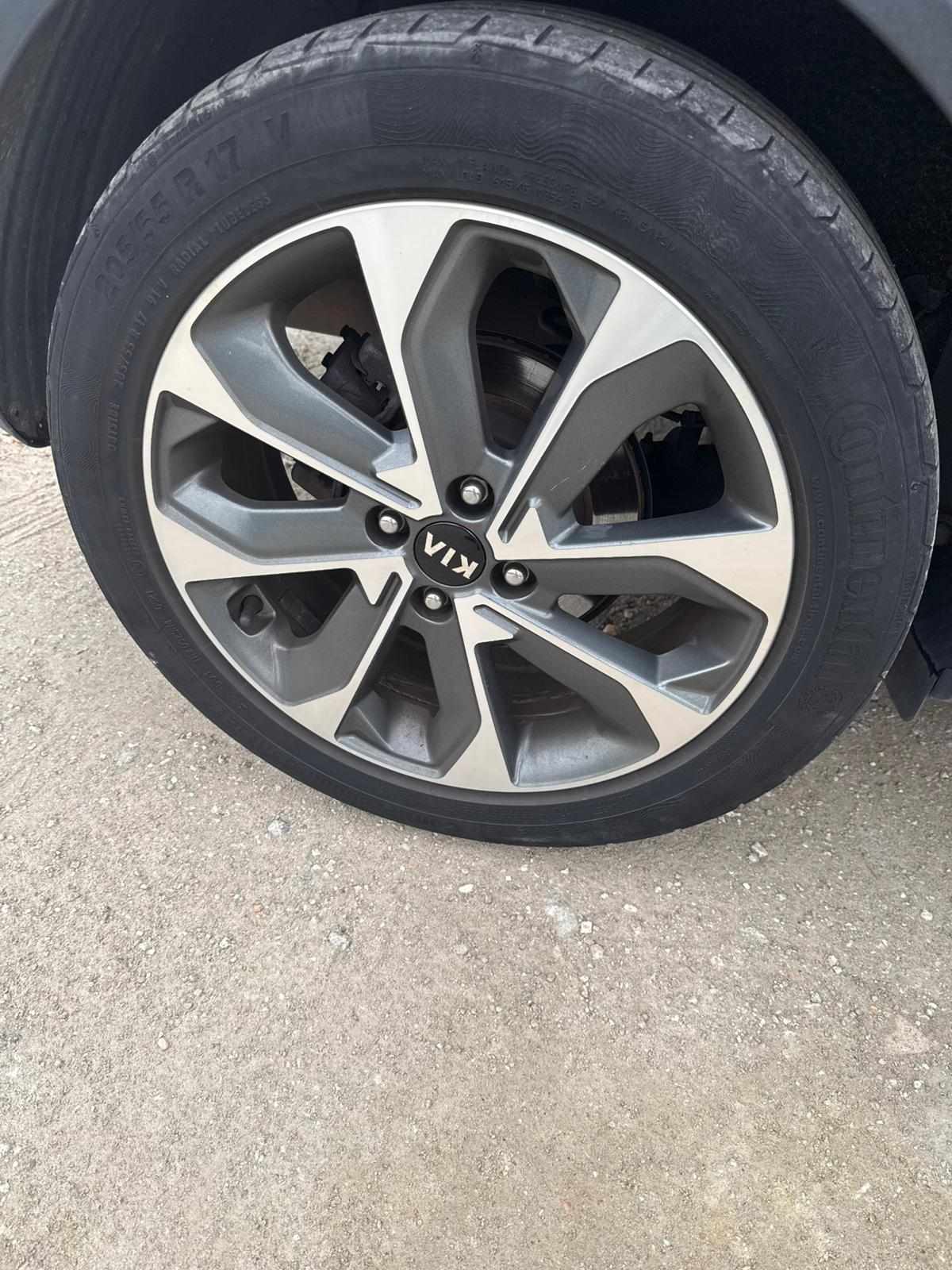 kia-stonic-1-0-t-gdi-2018-gasolina-998cc
