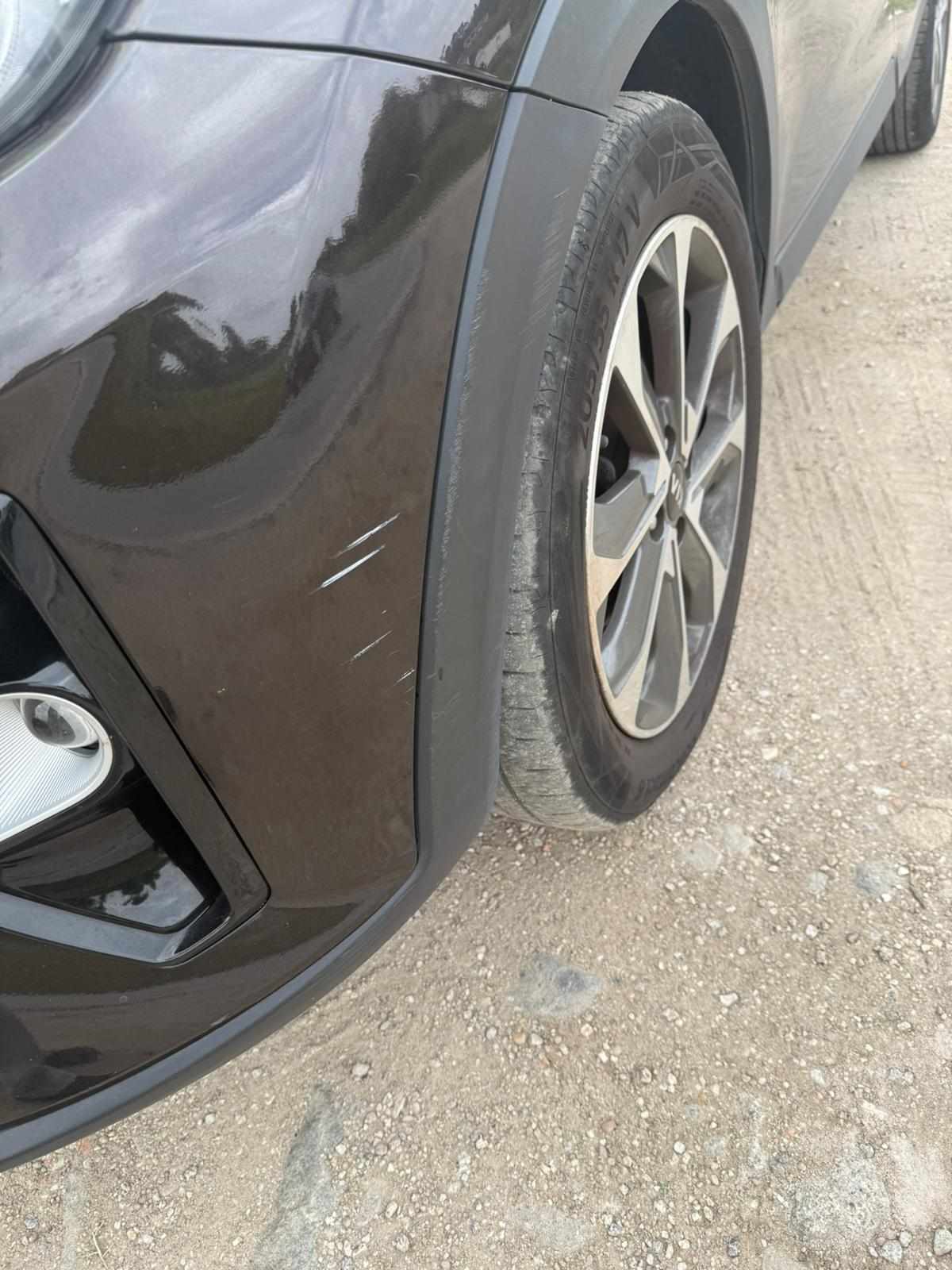 kia-stonic-1-0-t-gdi-2018-gasolina-998cc
