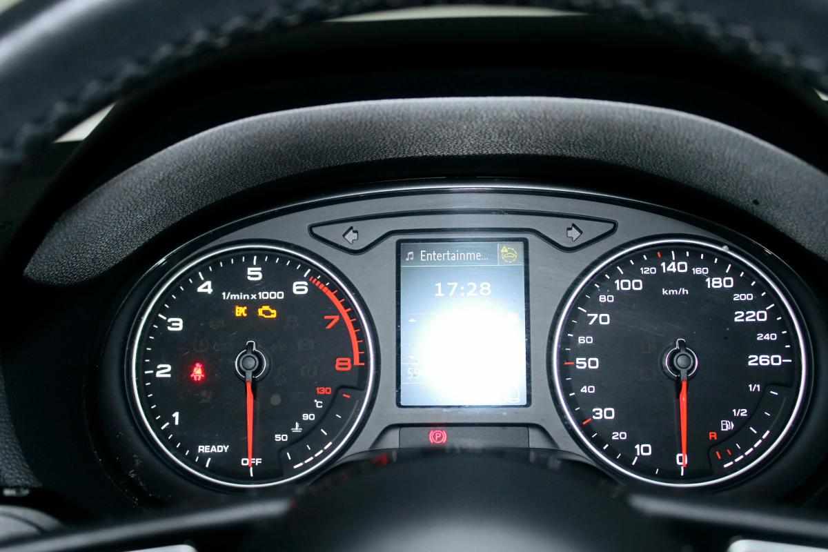audi-q2-30-tfsi-2022-gasolina-999cc