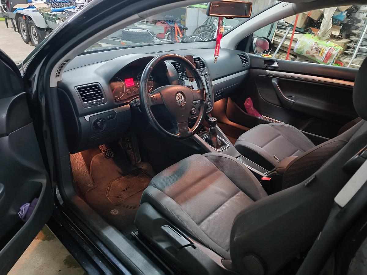 volkswagen-golf-2-0-tdi-2006-diesel-1968cc