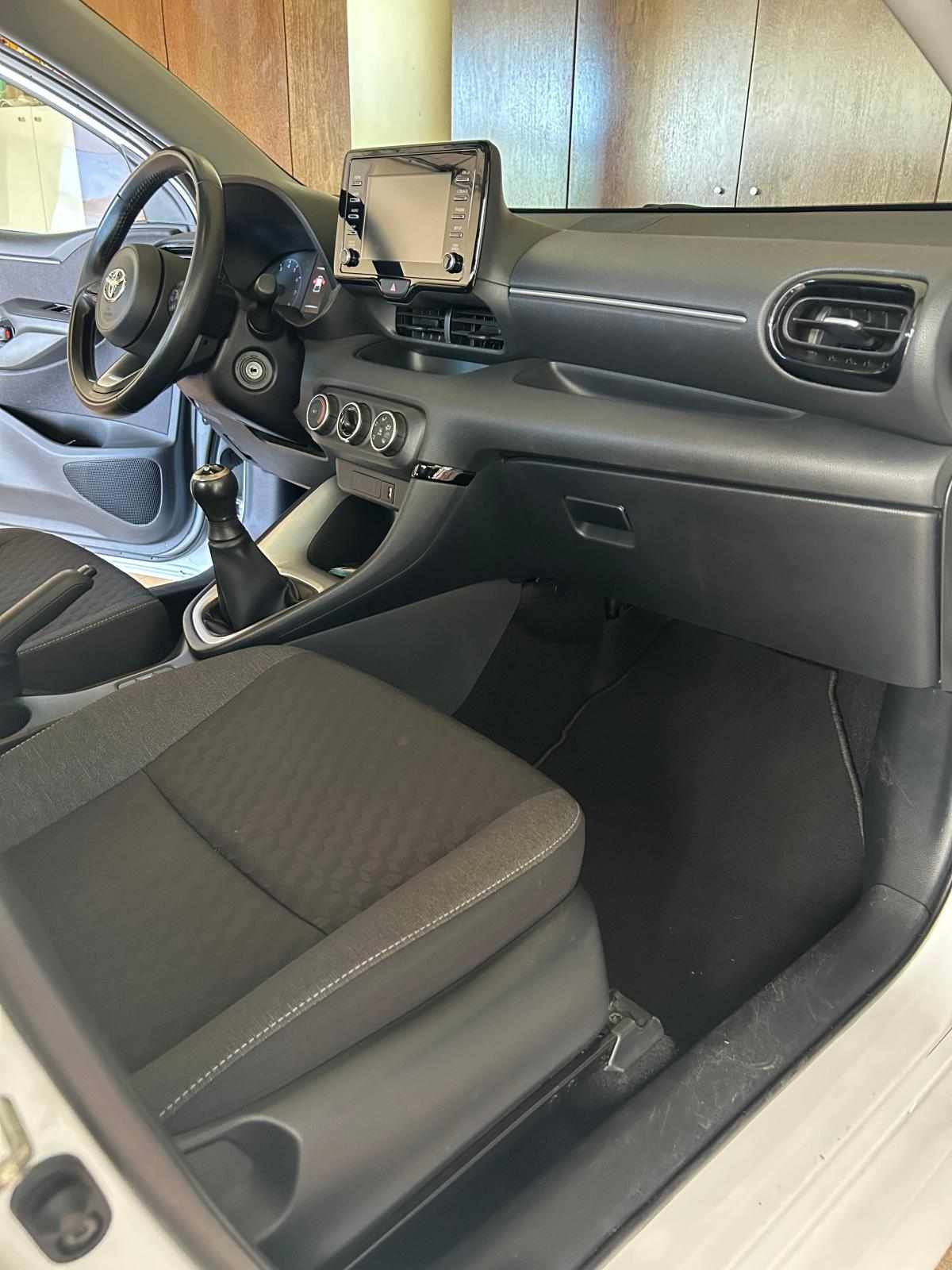 toyota-yaris-1-0-vvt-i-2022-gasolina-998cc
