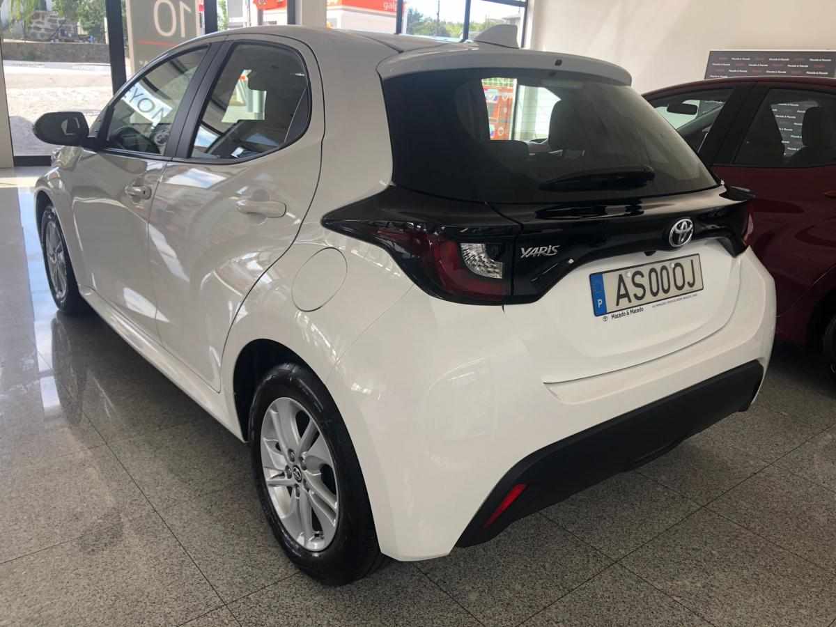 toyota-yaris-1-0-vvt-i-2022-gasolina-998cc