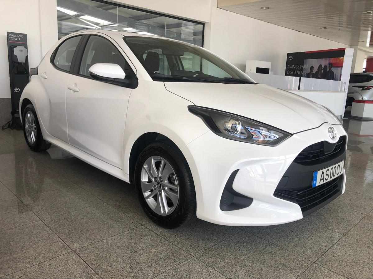 toyota-yaris-1-0-vvt-i-2022-gasolina-998cc