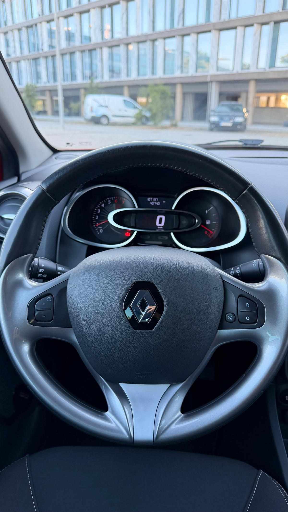 renault-clio-0-9-tce-2016-gasolina-898cc