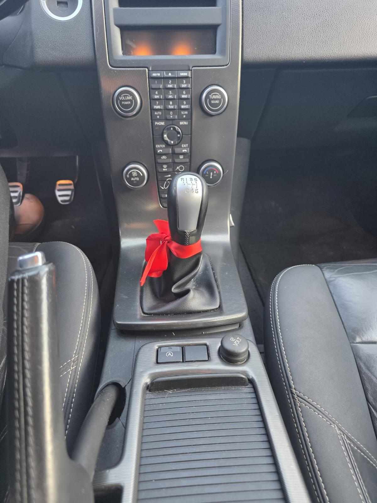 volvo-c30-1-6-drive-2012-diesel-1560cc
