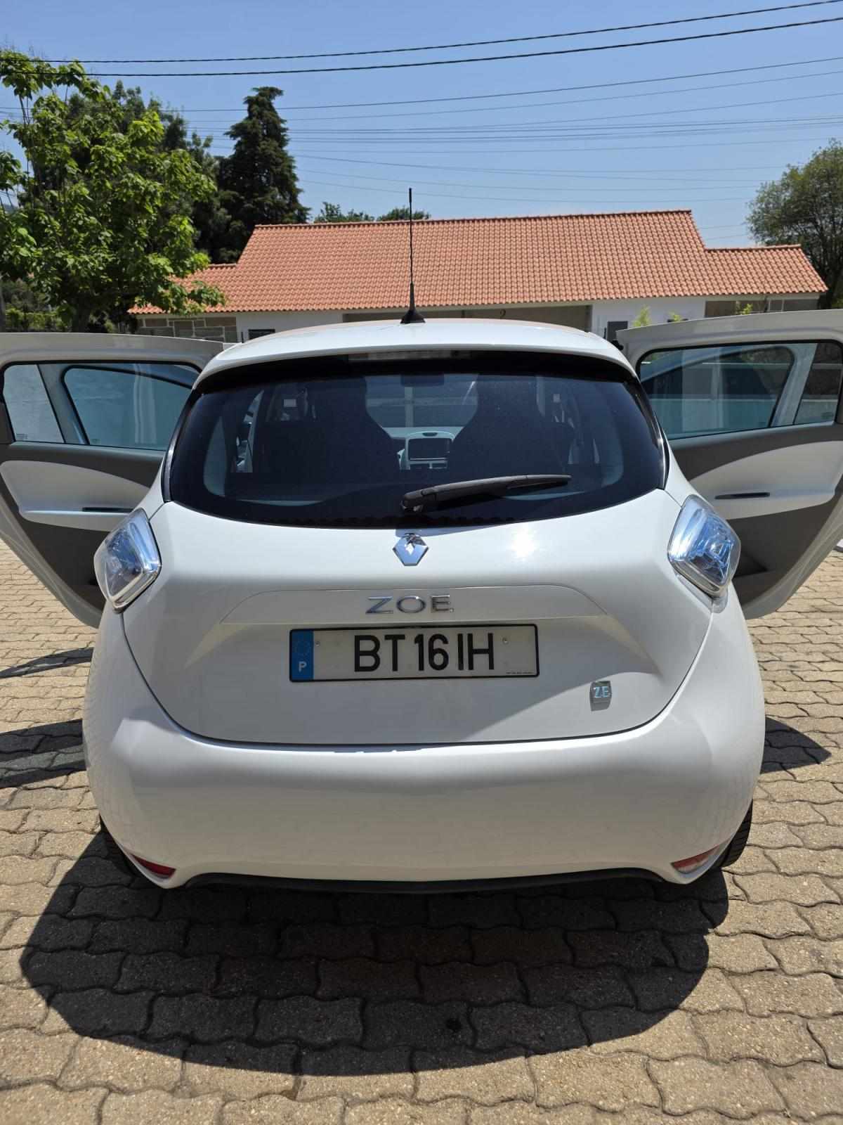 renault-zoe-r240-22-kwh-2013-eletrico