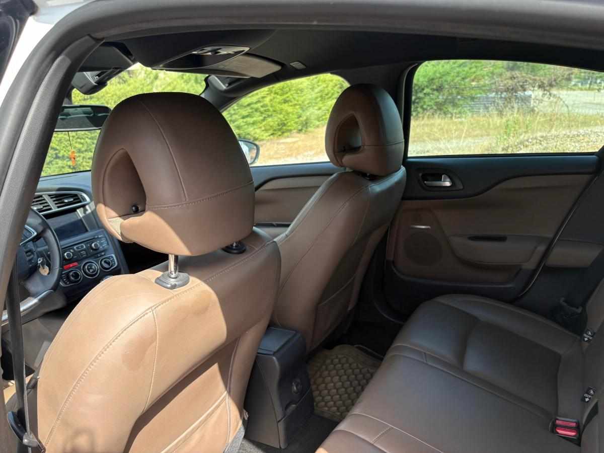 citroen-ds4-1-6-111cv-2012-diesel-1560cc