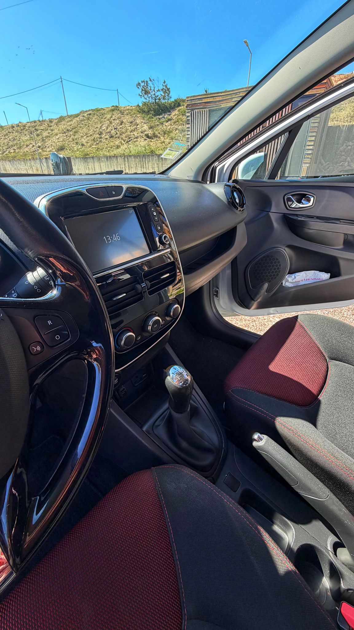 renault-clio-1-5-dci-2015-diesel-1461cc