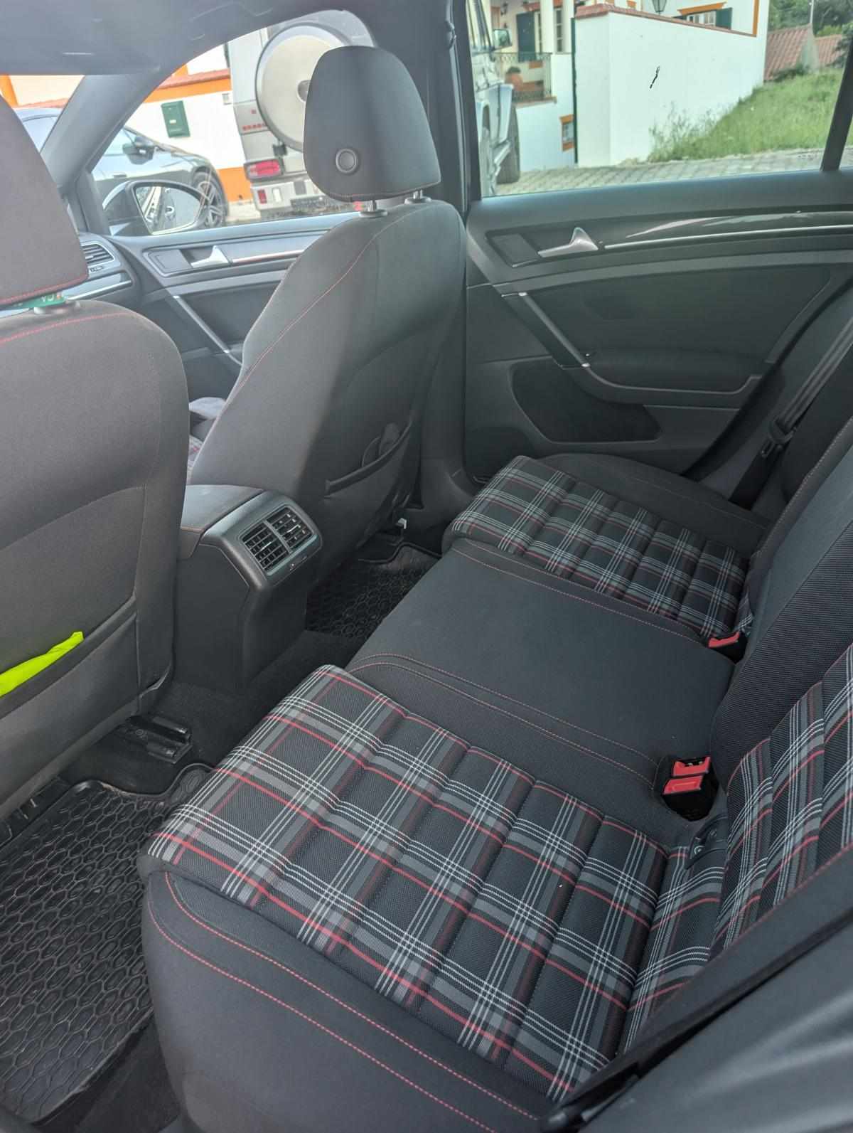 volkswagen-golf-gti-2-0-tsi-bluemotion-2015-gasolina-1984cc