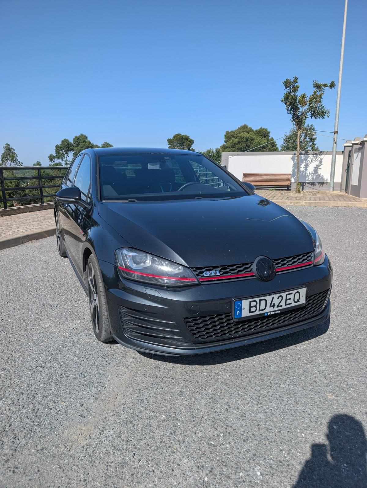 volkswagen-golf-gti-2-0-tsi-bluemotion-2015-gasolina-1984cc