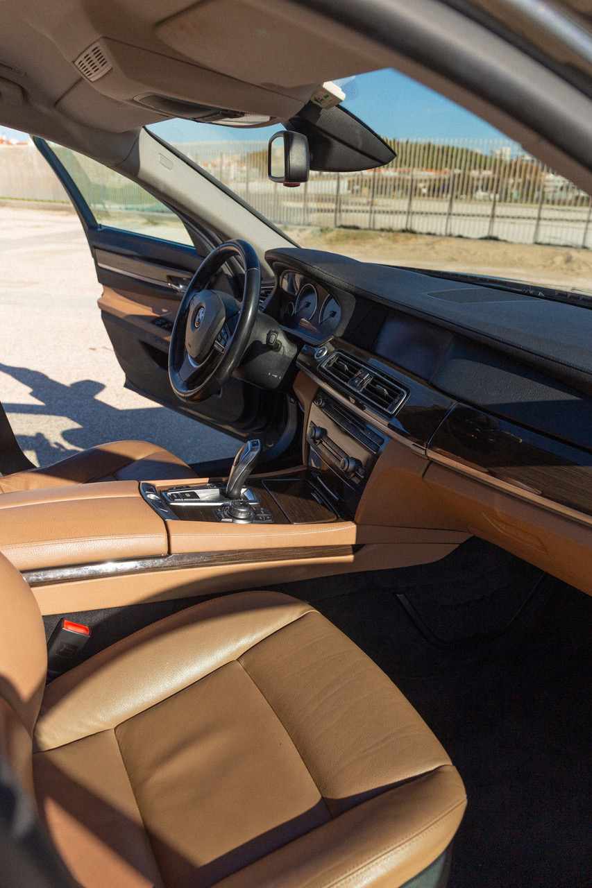 bmw-serie-7-730d-2008-diesel-2993cc