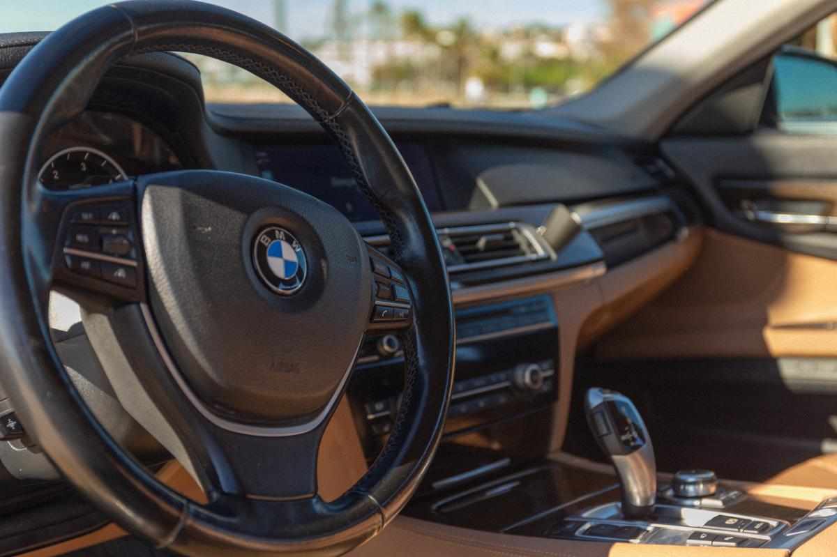 bmw-serie-7-730d-2008-diesel-2993cc
