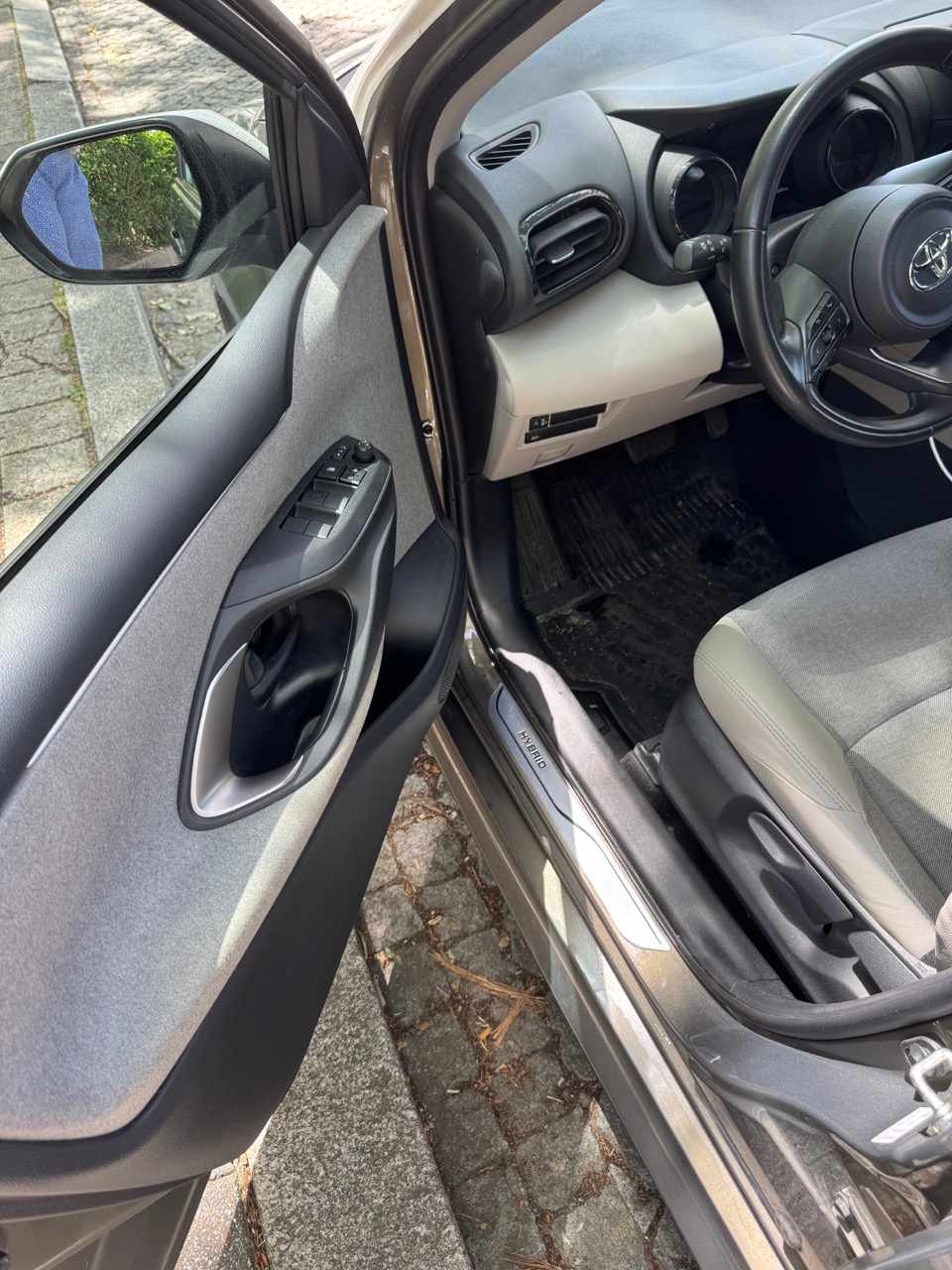 toyota-yaris-1-5-hybrid-2020-gasolina-1490cc