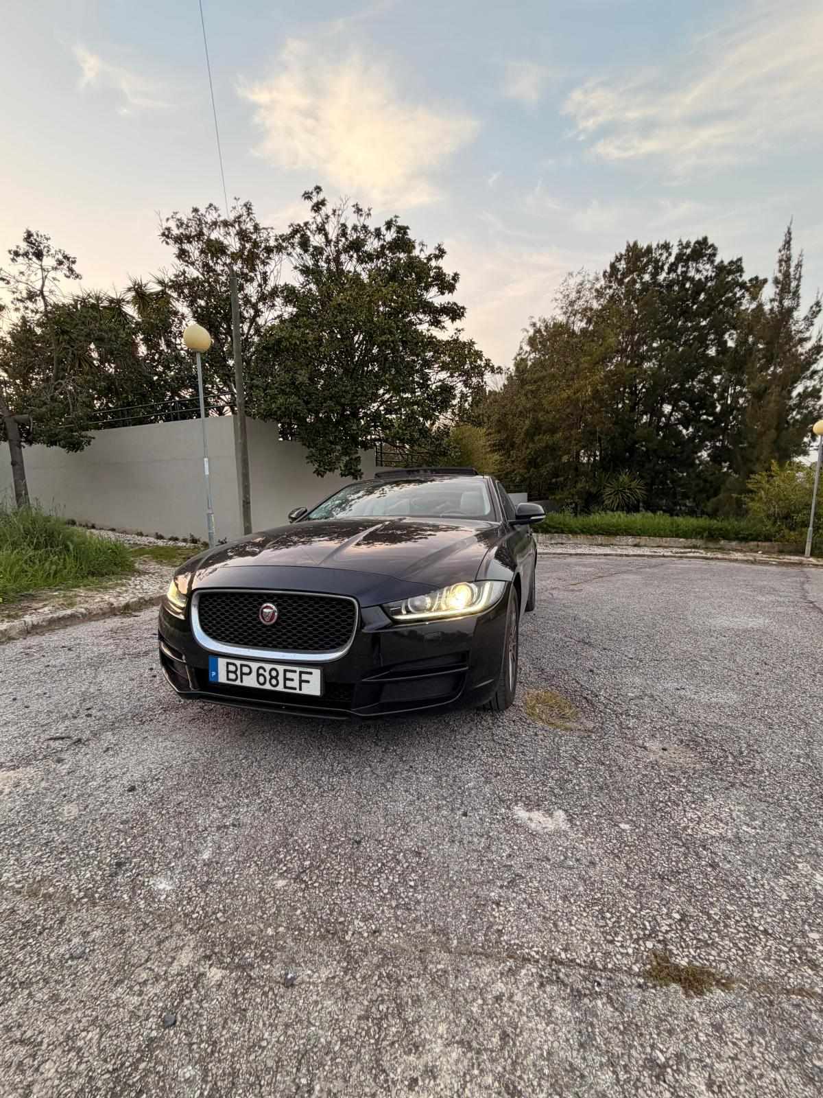 jaguar-xe-2-0-e-performance-2016-diesel-2000cc