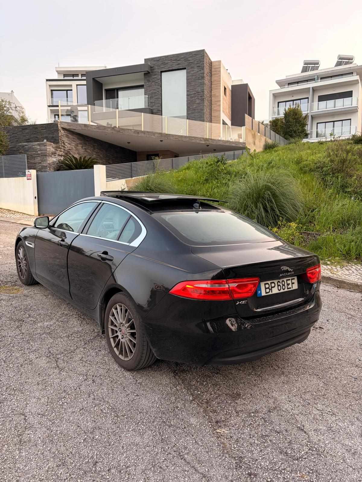 jaguar-xe-2-0-e-performance-2016-diesel-2000cc