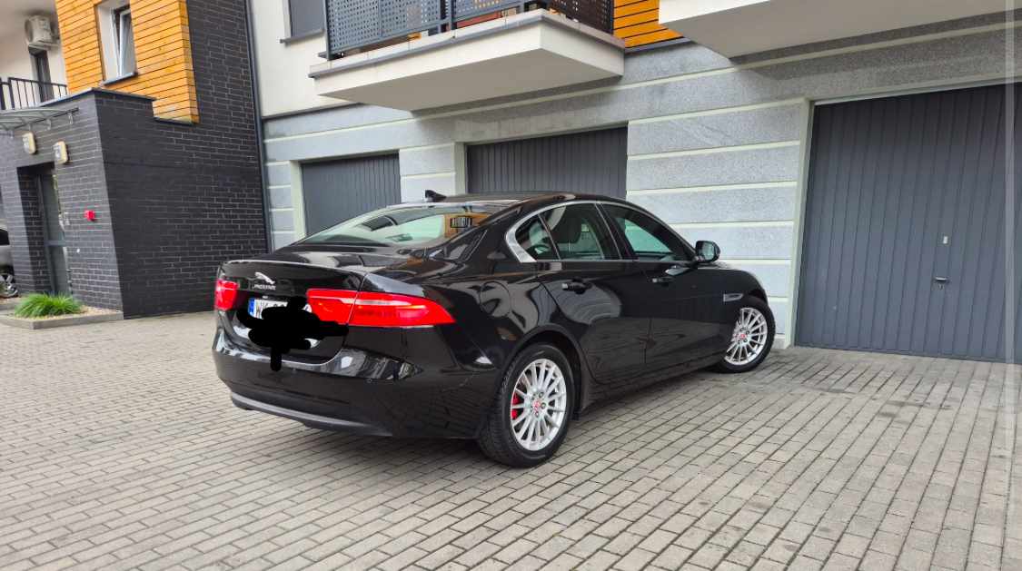 jaguar-xe-e-performance-2-0-2016-diesel-2000cc
