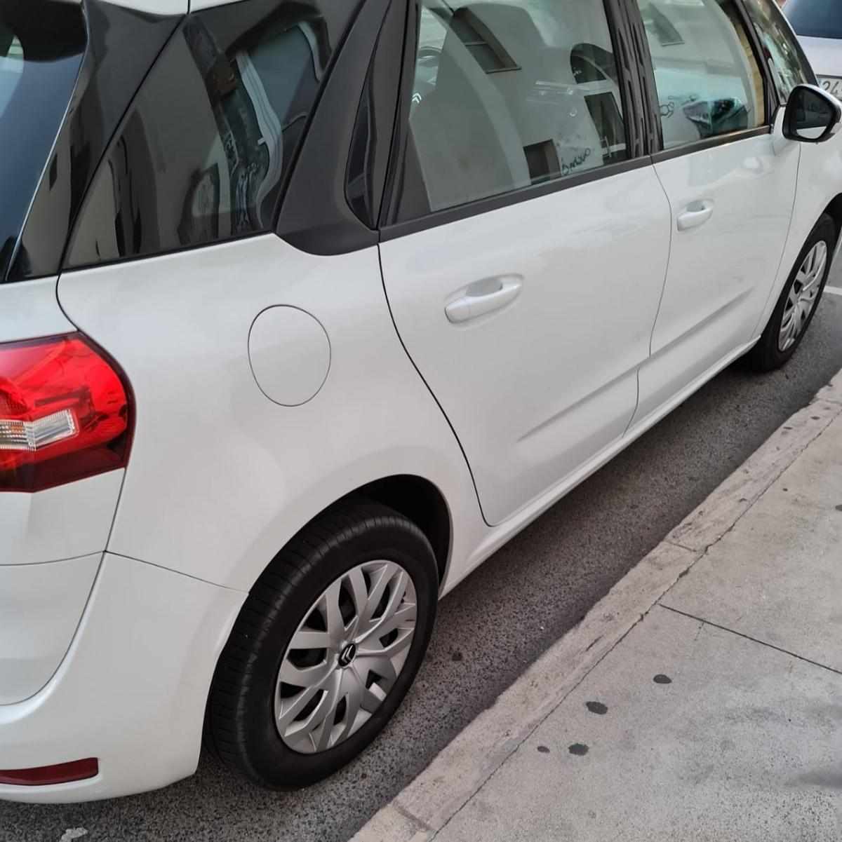 citroen-c4-picasso-1-6-hdi-2015-diesel-1560cc