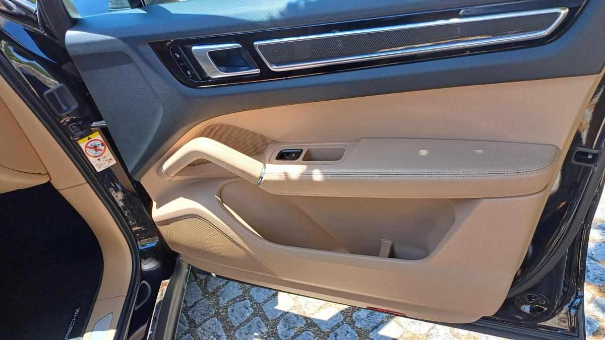 porsche-cayenne-3-0-s-e-hybrid-2018-gasolina-2995cc