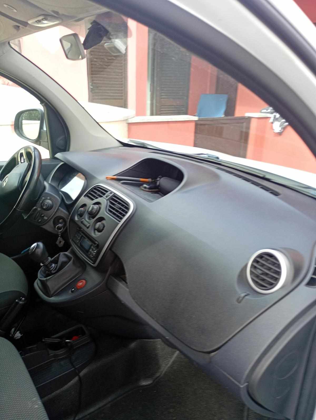 renault-kangoo-1-5-dci-2019-diesel-1461cc