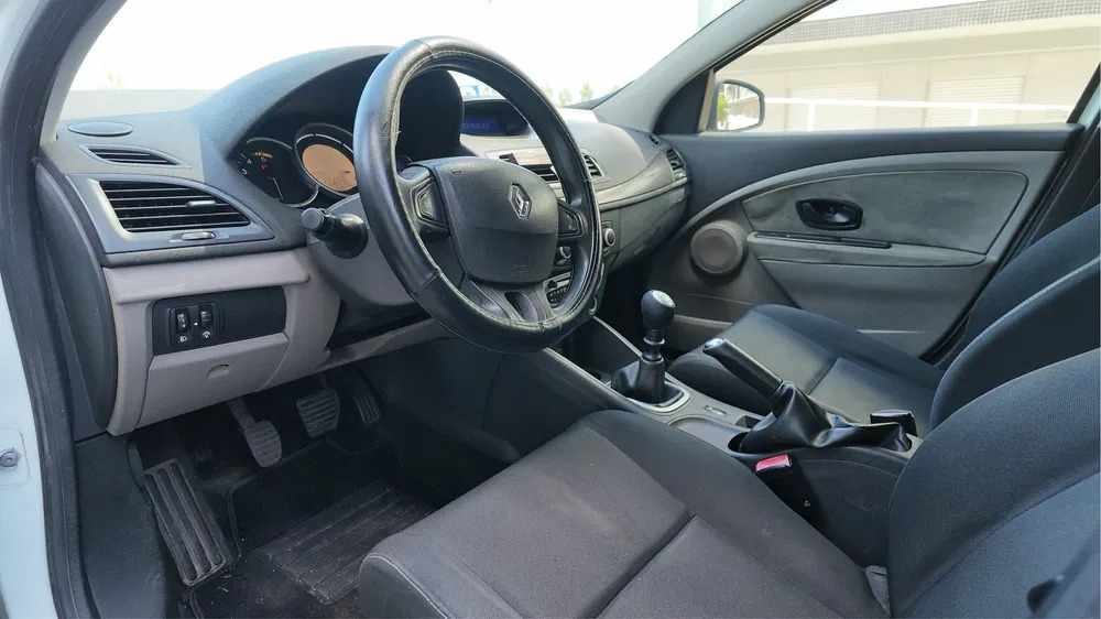 renault-megane-1-5-dci-2010-diesel-1461cc
