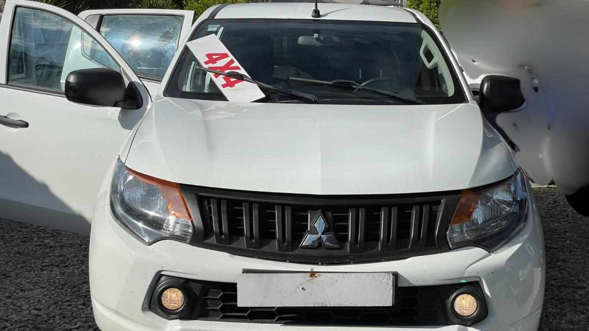 mitsubishi-l200-2-4-154cv-2019-diesel-2442cc