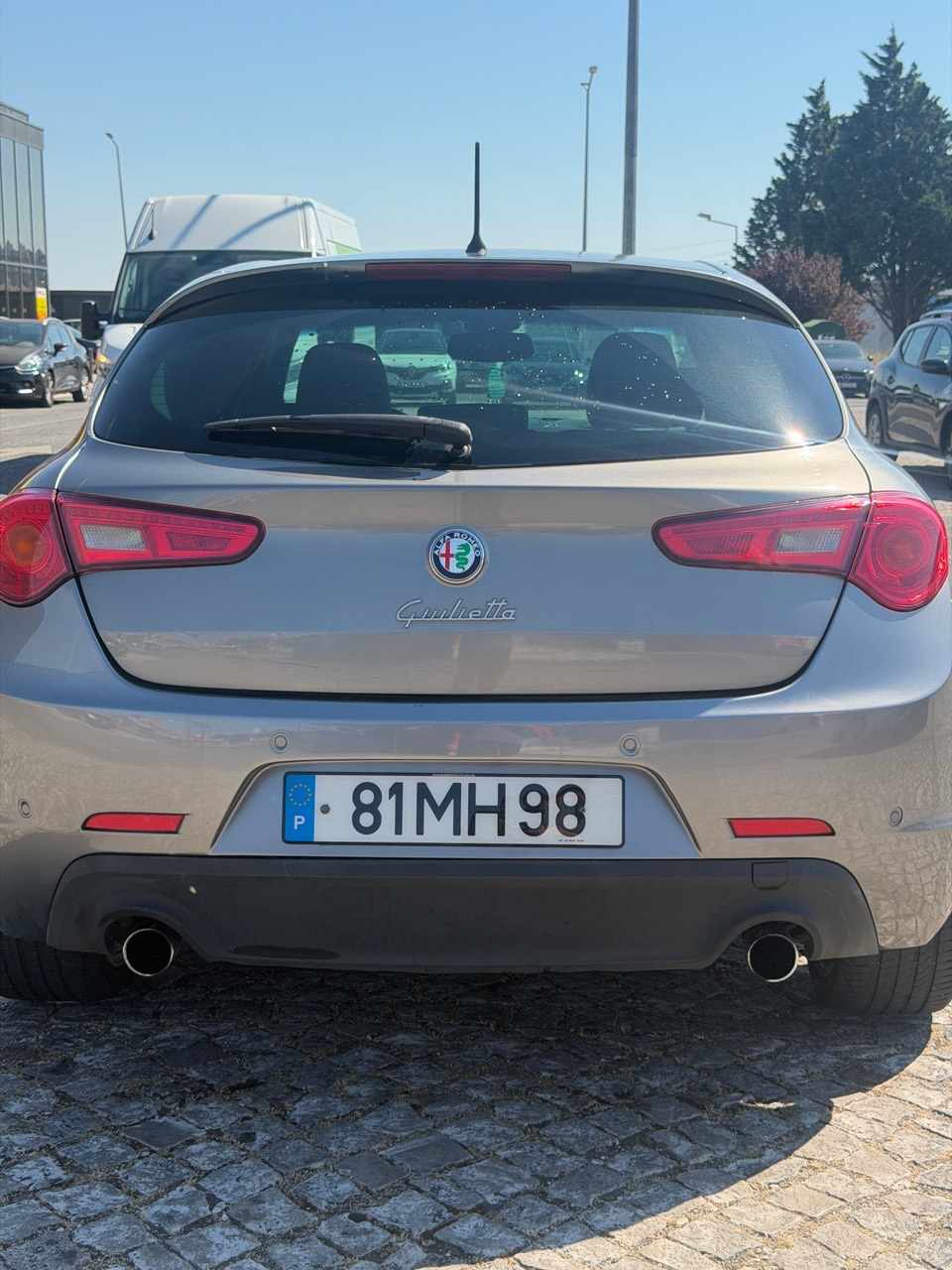 alfa-romeo-giulietta-2-0-jtdm-16v-2011-diesel-1956cc