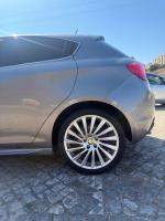 alfa-romeo-giulietta-2-0-jtdm-16v-2011-diesel-1956cc