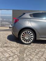 alfa-romeo-giulietta-2-0-jtdm-16v-2011-diesel-1956cc