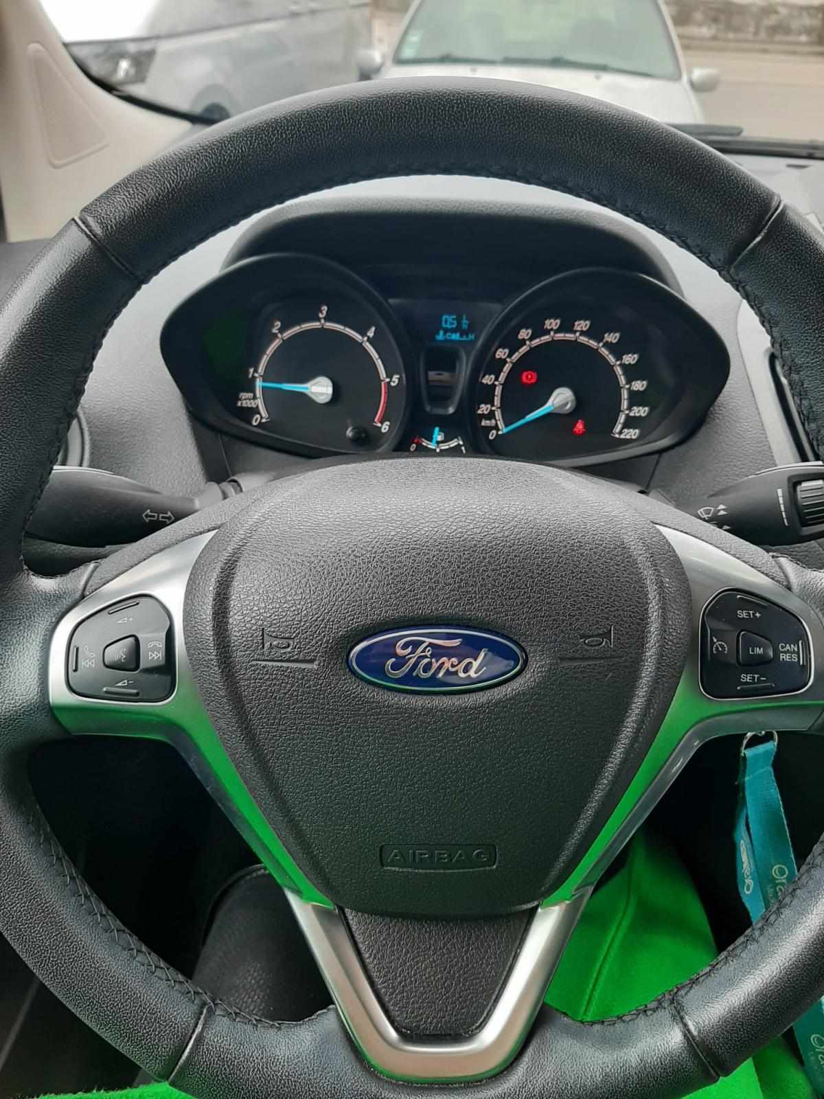 ford-transit-courier-1-5-100cv-2022-diesel-1499cc