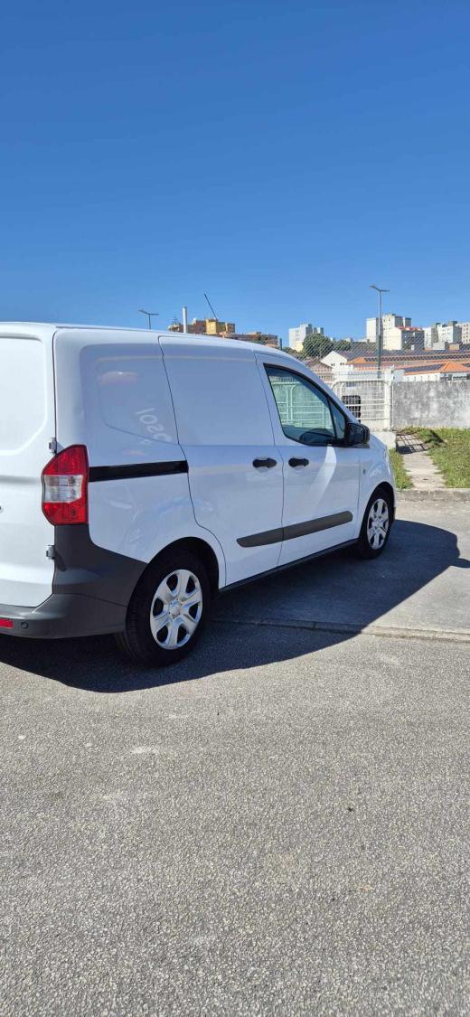 ford-transit-courier-1-5-100cv-2022-diesel-1499cc