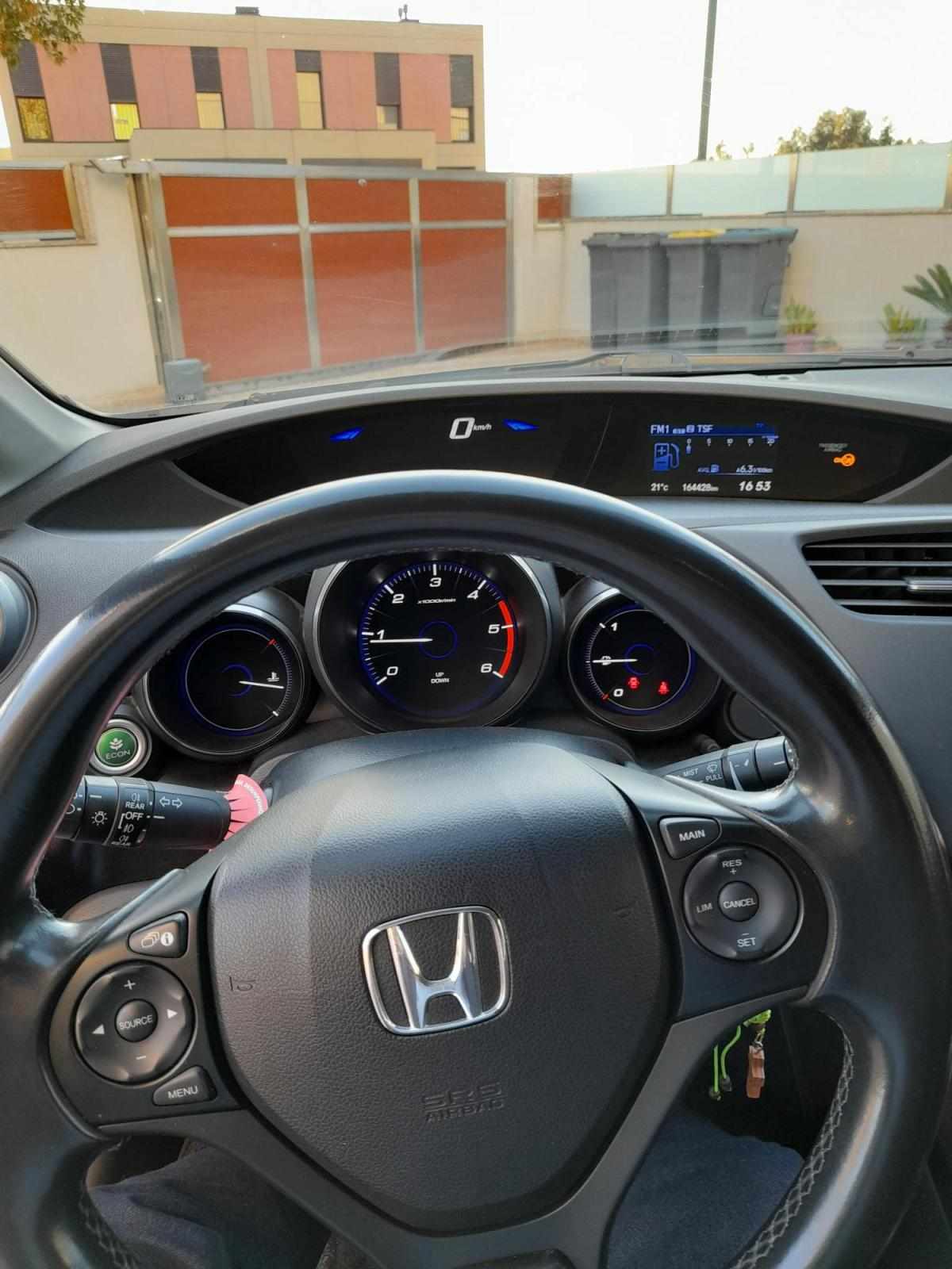 honda-civic-2-2-i-dtec-2012-diesel-2199cc