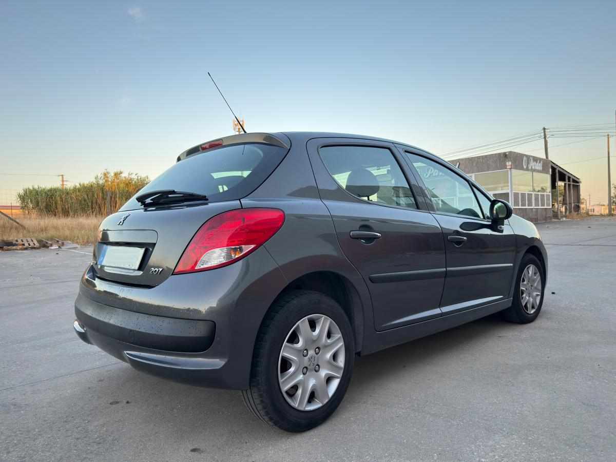 peugeot-207-1-4-2010-gasolina-1360cc