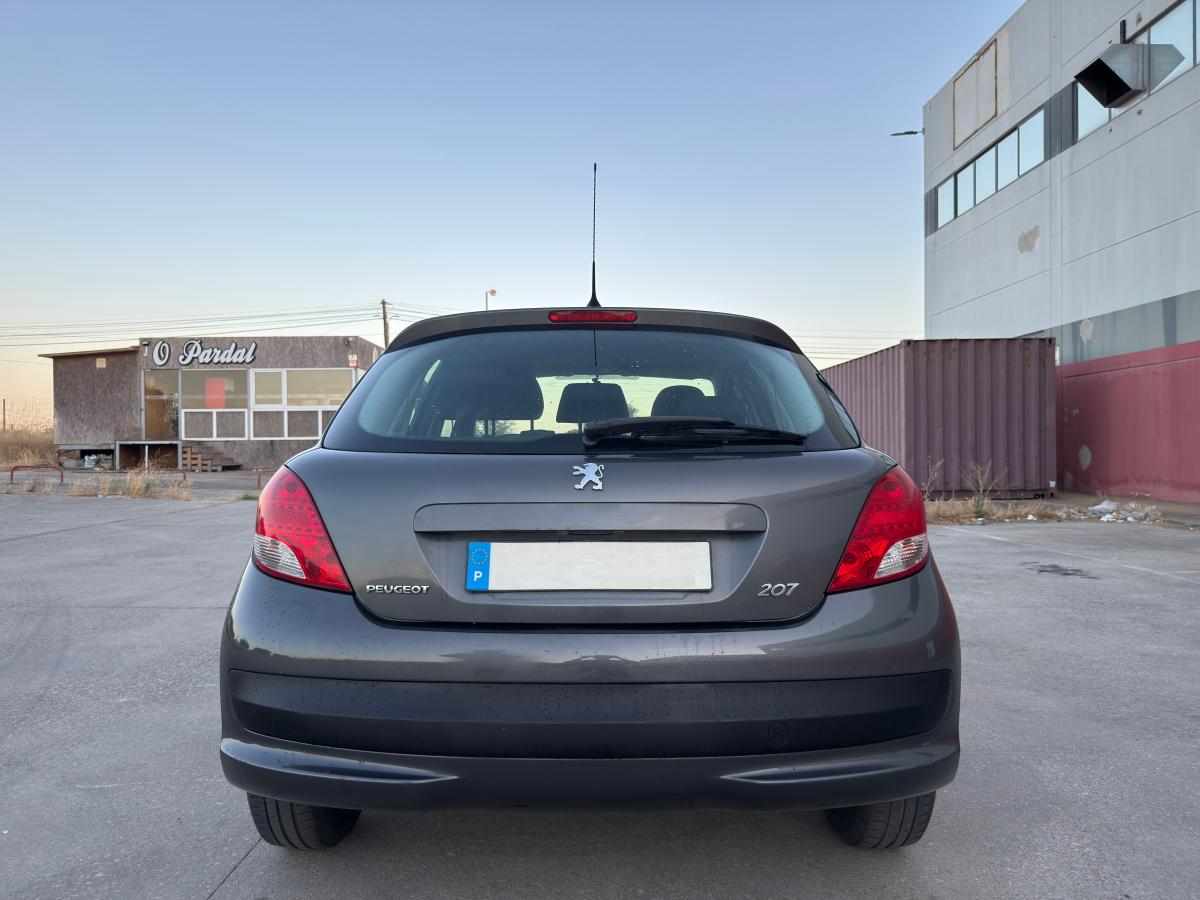peugeot-207-1-4-2010-gasolina-1360cc