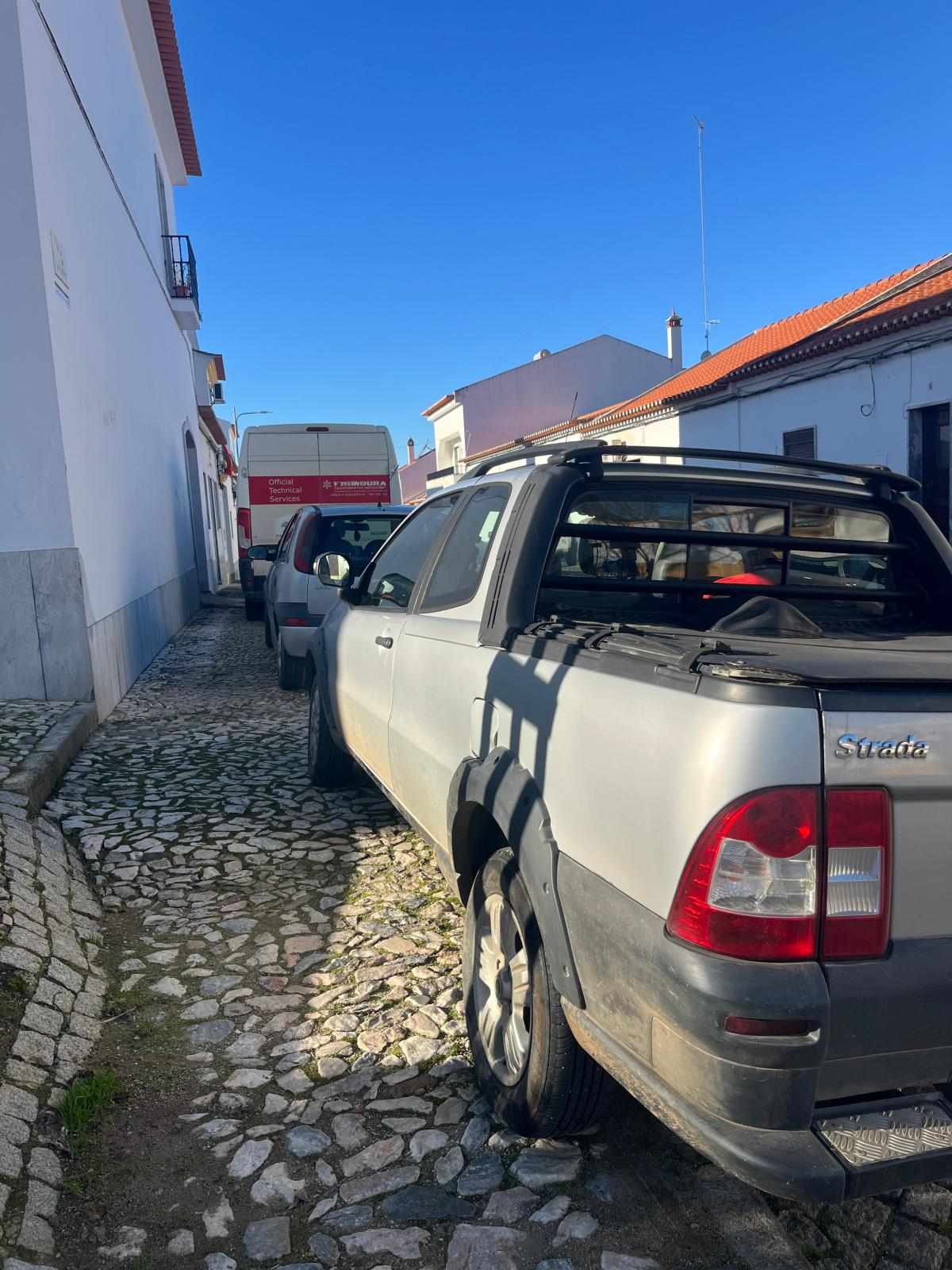 fiat-strada-1-2-95cv-2012-diesel-1248cc