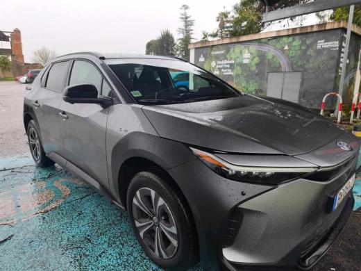 toyota-bz4x-71-4-kwh-2025-eletrico