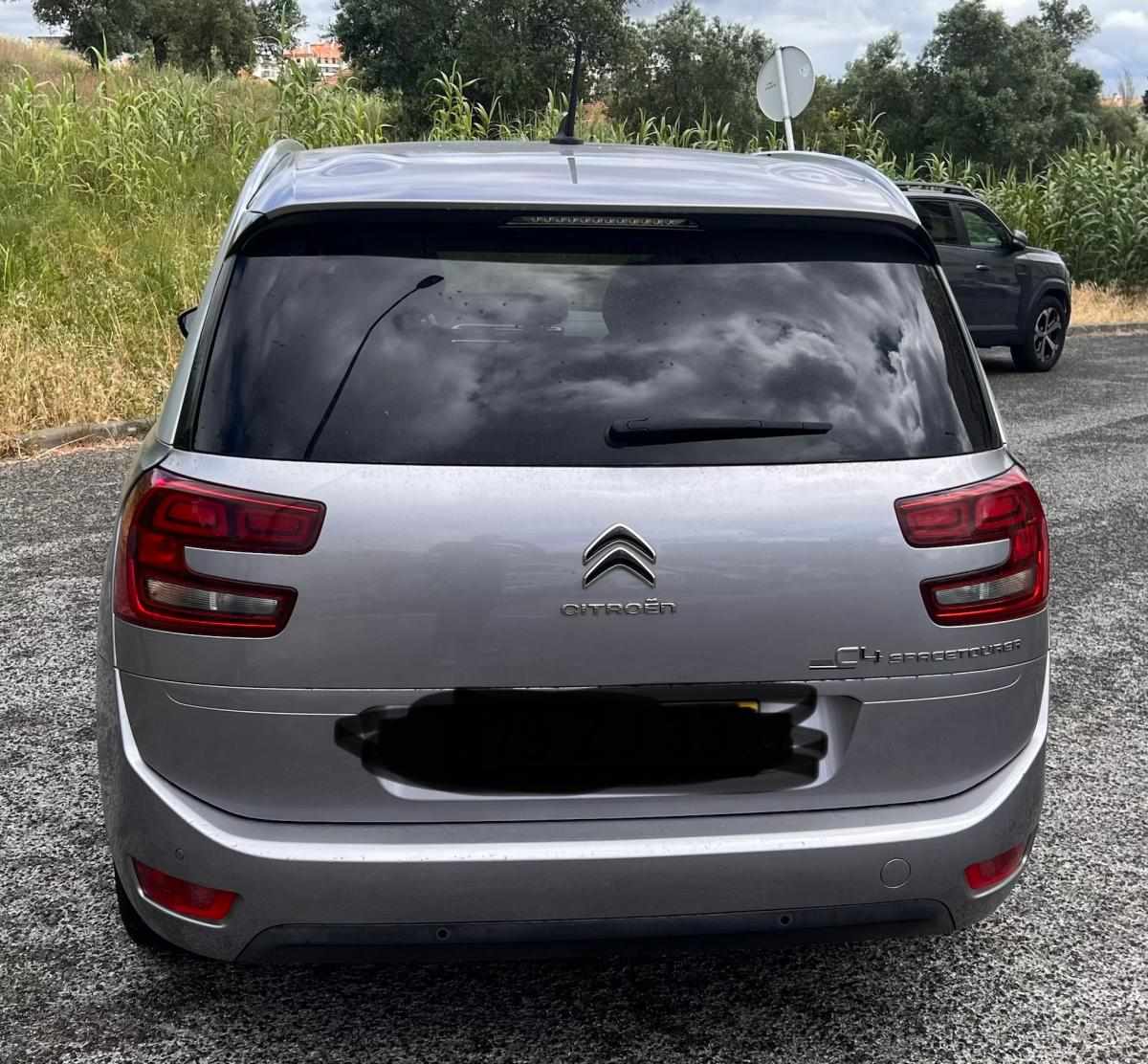 citroen-c4-picasso-1-5-bluehdi-2019-diesel-1499cc