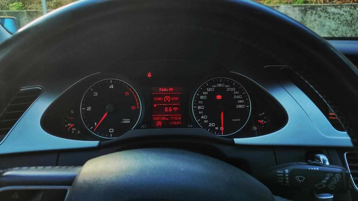 audi-a4-2-0-tdi-dpf-2010-diesel-1968cc