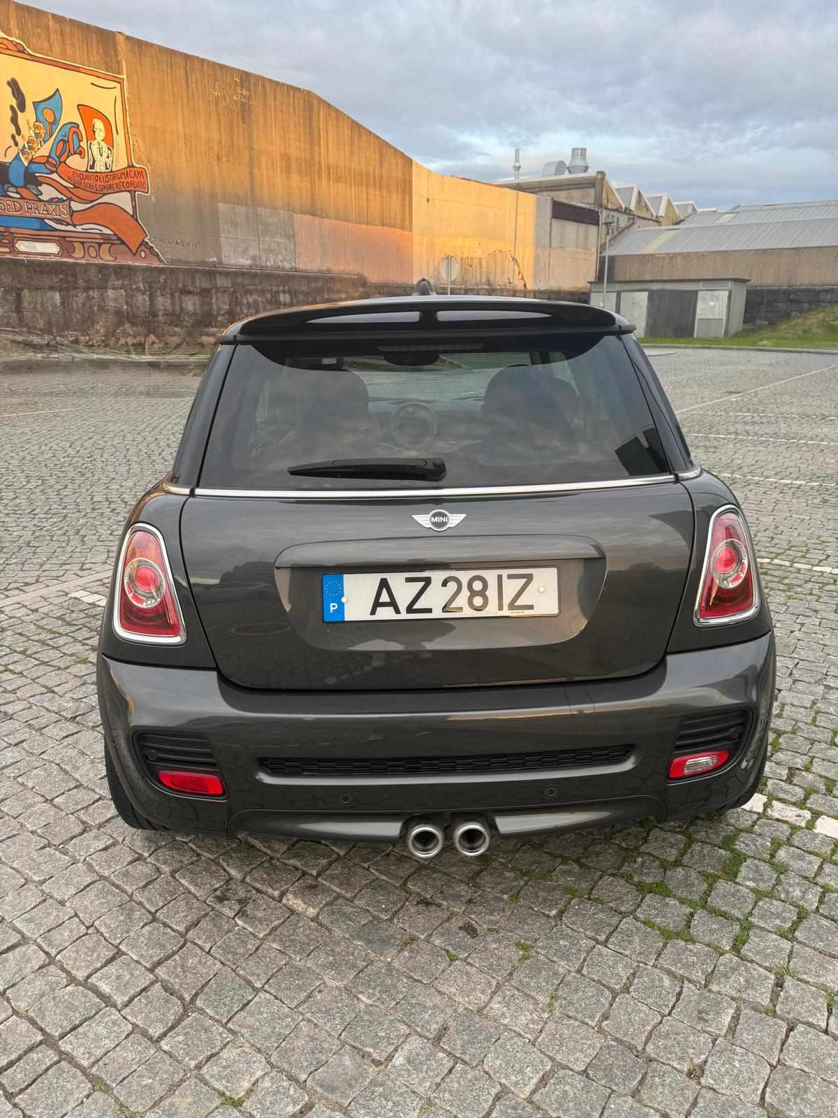 mini-hatch-sd-2-0-2012-diesel-1995cc